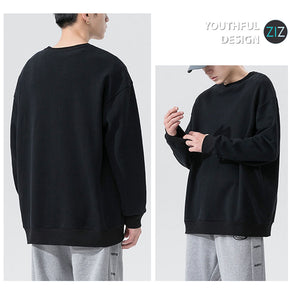 Set áo sweater đen và quần thể thao xám mang phong cách casual đơn giản, năng động, phù hợp mọi dịp, từ đi học đến đi chơi