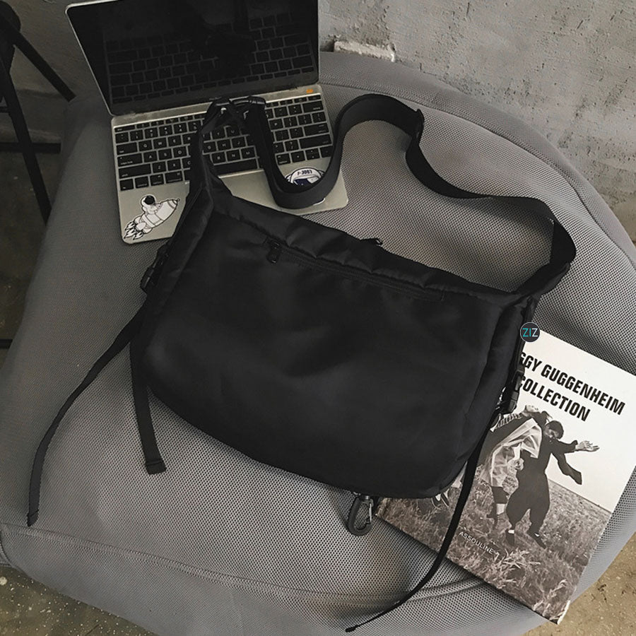 Túi vải đeo chéo Nam Nữ, chống nước - Multibox Tactical Messenger Pack - ZiZoou Store - Streetwear