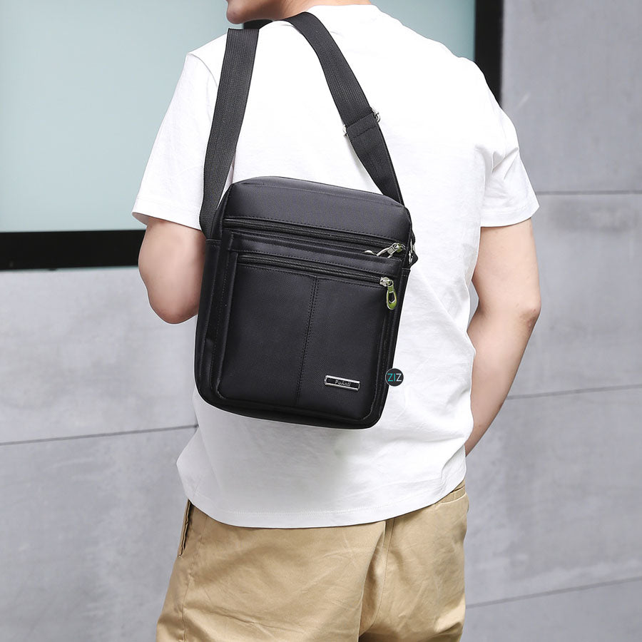 Túi vuông đeo chéo Nam Nữ thời trang, chống nước - Casual Messenger Pack in Black - ZiZoou Store - Streetwear