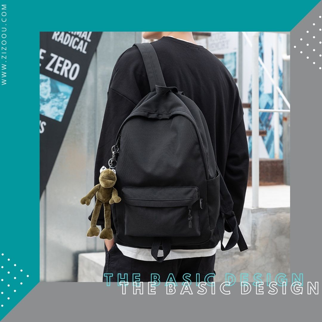 Thiết kế balo đi học màu đen tối giản, phù hợp cho laptop và đồ dùng cá nhân, phụ kiện móc khóa hình thú bông trẻ trung