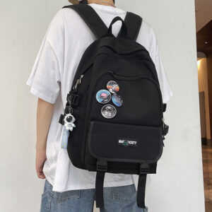 Balo đẹp nam nữ phong cách casual unisex, trang trí huy hiệu cá tính, phù hợp để đi học, đi làm, du lịch hoặc dùng hàng ngày