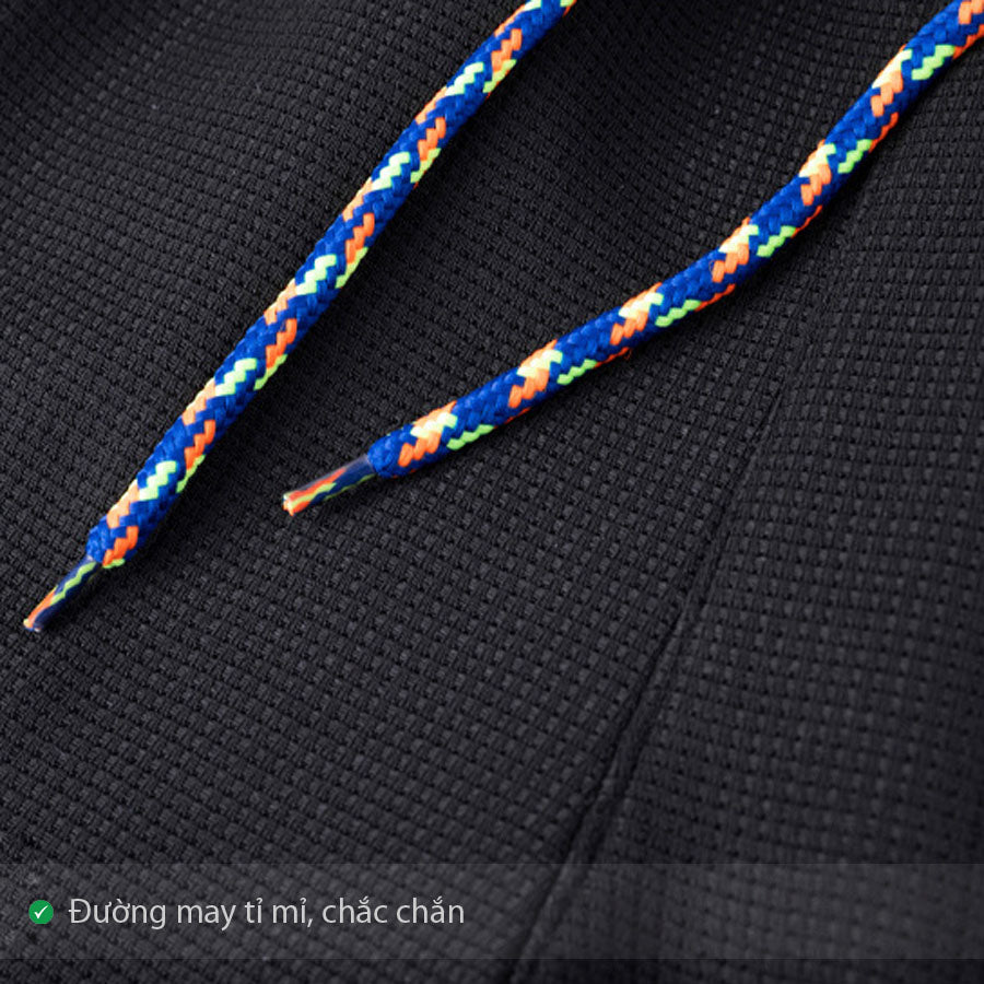 Jogger nam nữ phong cách streetwear, vải nỉ bền, màu sắc trung tính, mang lại sự thoải mái, dễ phối cho mọi outfit hàng ngày