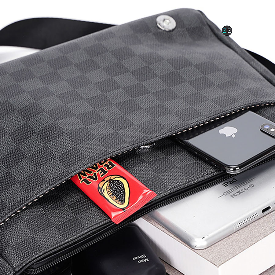 Túi caro xám đen, dây đeo có thể điều chỉnh, thiết kế vuông sang trọng, đựng được laptop, hợp với dân văn phòng và sinh viên